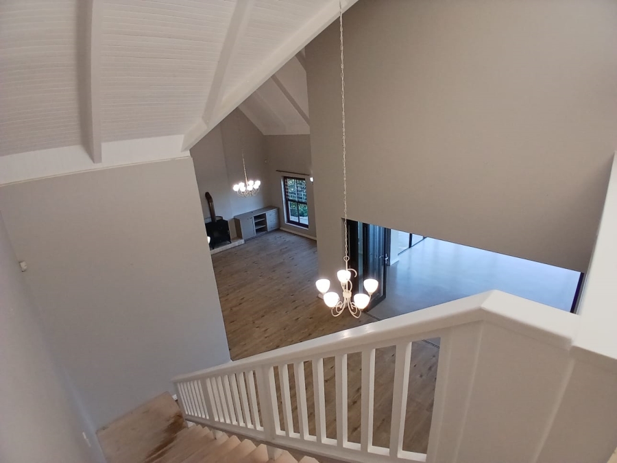 5 Bedroom Property for Sale in Wilderness Central Western Cape